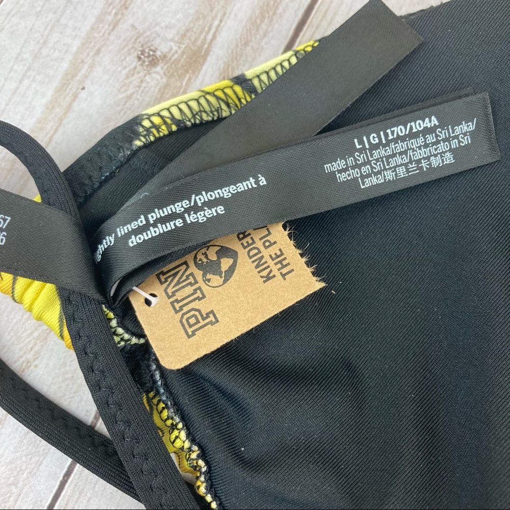 NWT VS PINK Bikini Top Banana L C018 - Picture 3 of 3